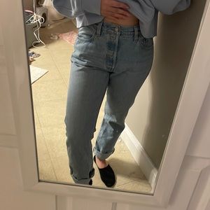 Levi’s high rise straight 501 jeans